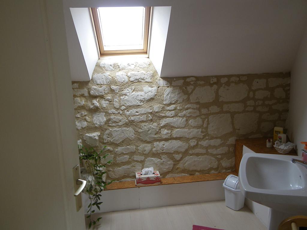 Les Caves Hotel Ambillou-Château Quarto foto